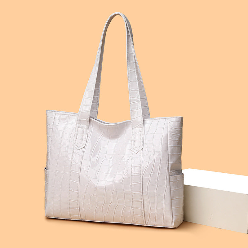 Croc-Effect Faux-Leather Tote Bag – Women – White – front